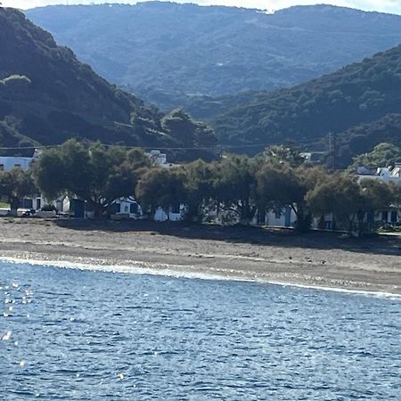 ホテル Ξενοδοχειο Ακρωτηρι Platia Ammos エクステリア 写真